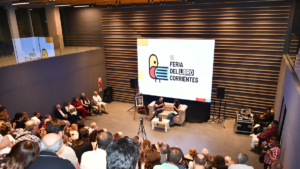 Feria del Libro: Andahazi cerró la edición 16 con auditorio lleno